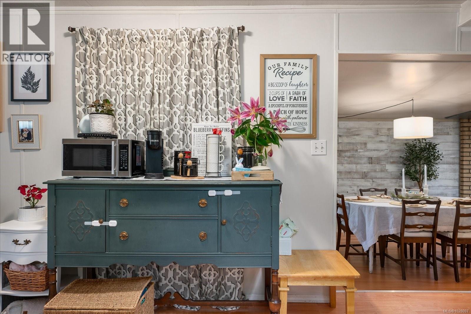 #62 3560 HALLBERG RD - 13