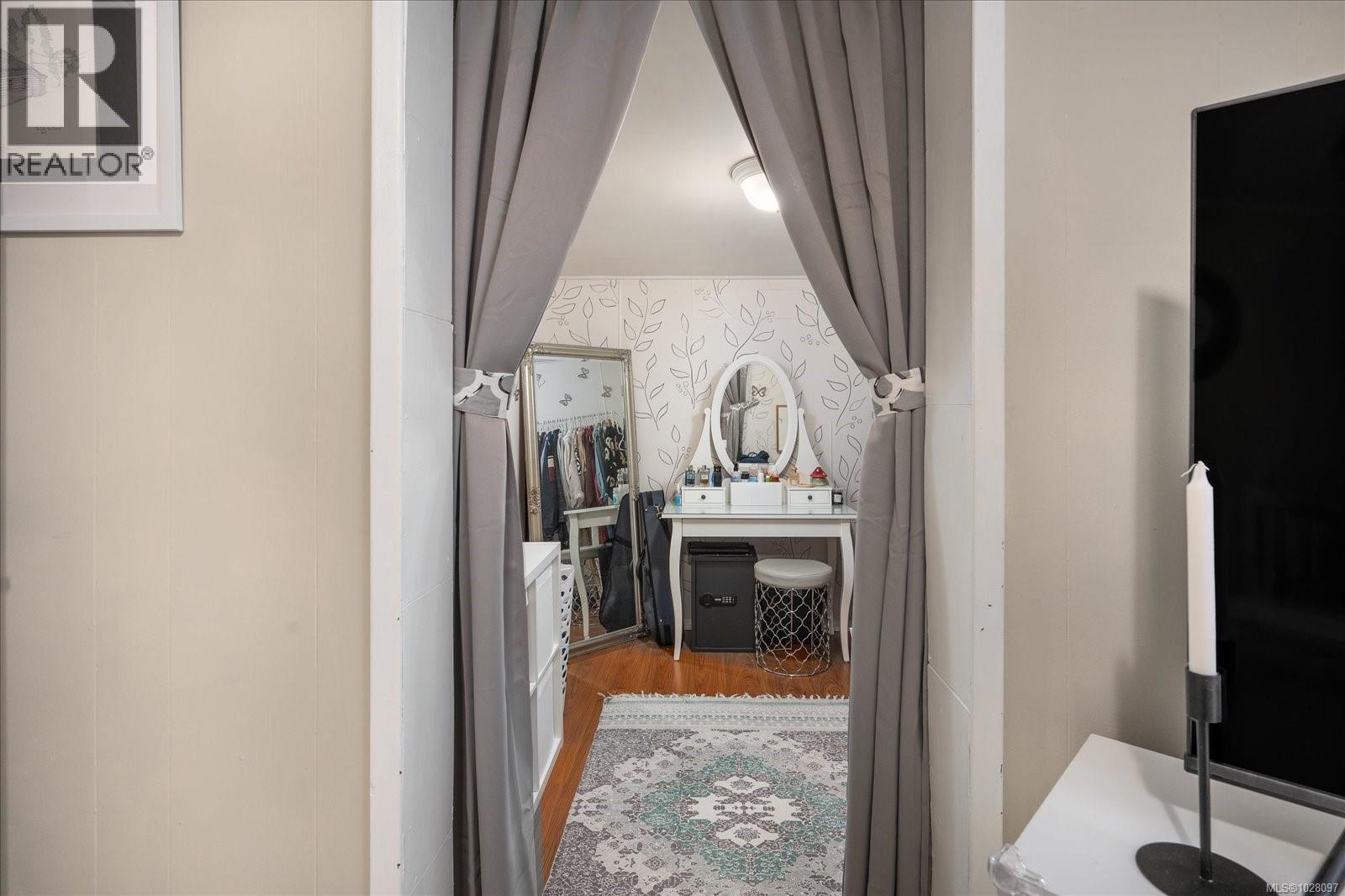 #62 3560 HALLBERG RD - 17