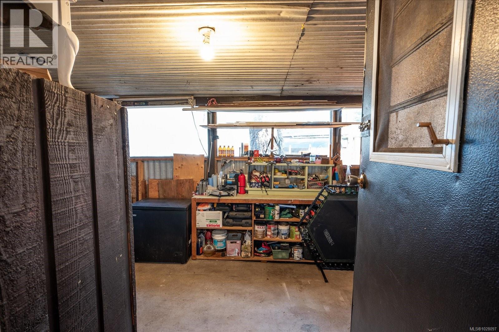 #62 3560 HALLBERG RD - 25