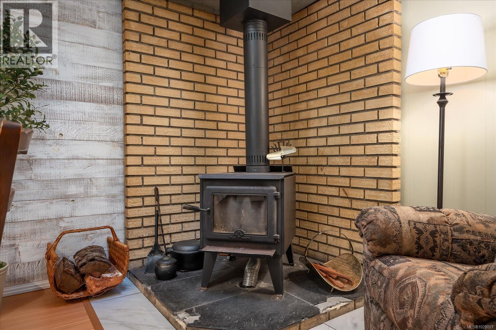 #62 3560 HALLBERG RD - 9