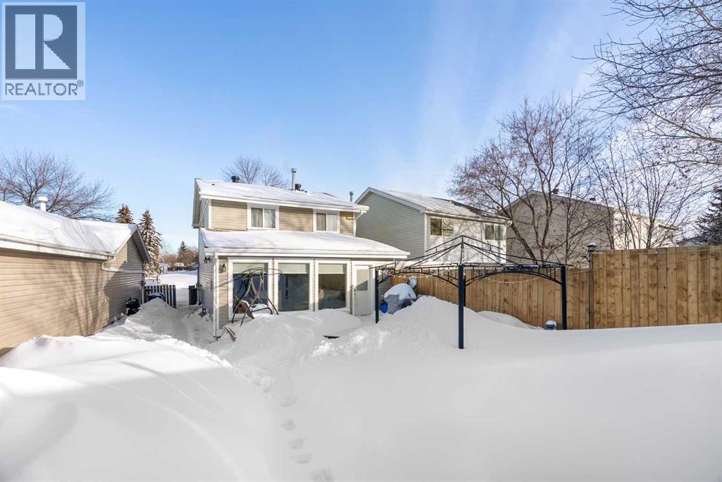 
          202 Windsor Drive
            <br/>
            <span>Fort McMurray</span>
            , 
            <span>AB</span>
             <span>T9H4R2</span>
         - Photo 28