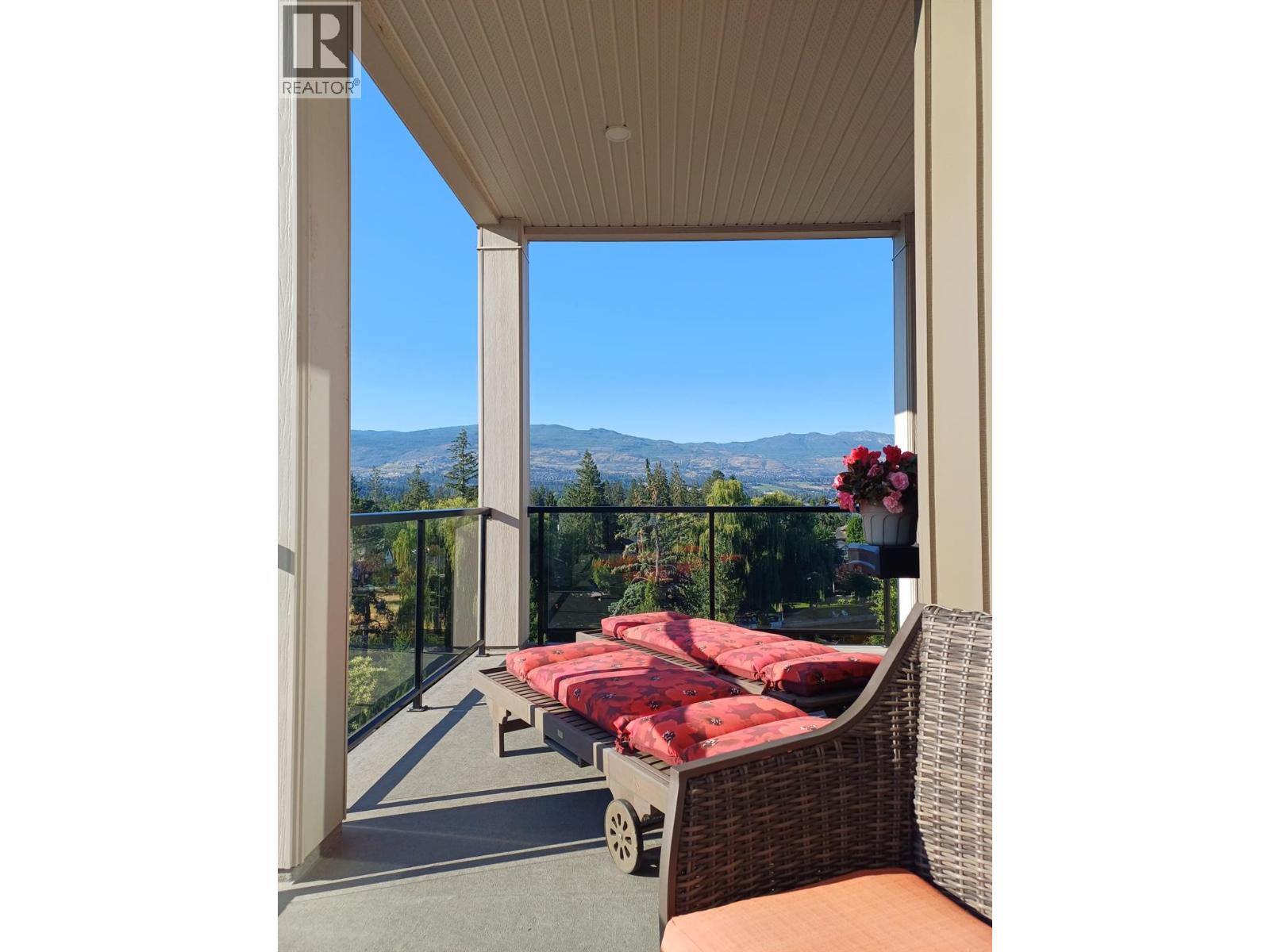 604 529 Truswell Road, Kelowna