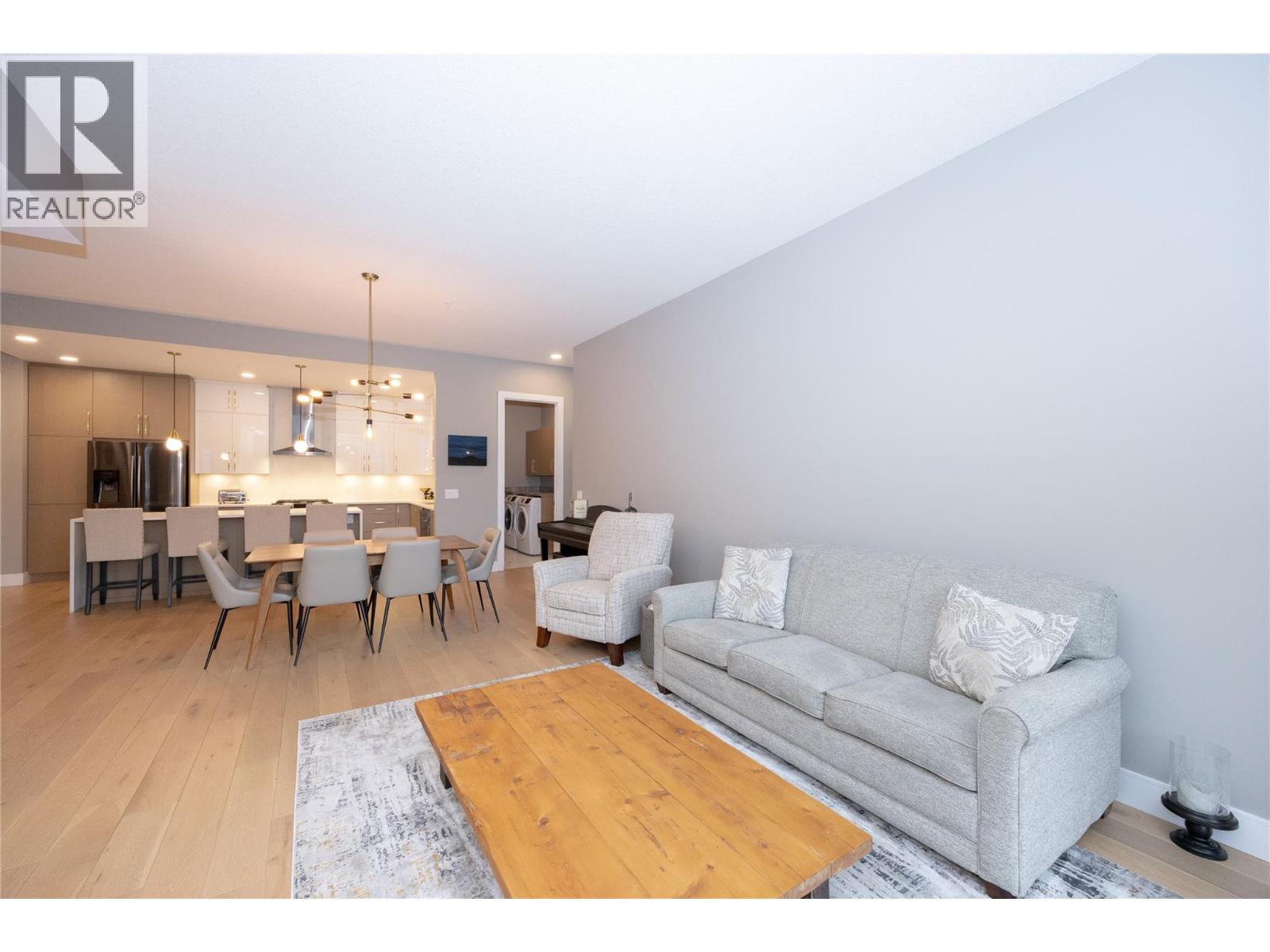 604 529 Truswell Road, Kelowna