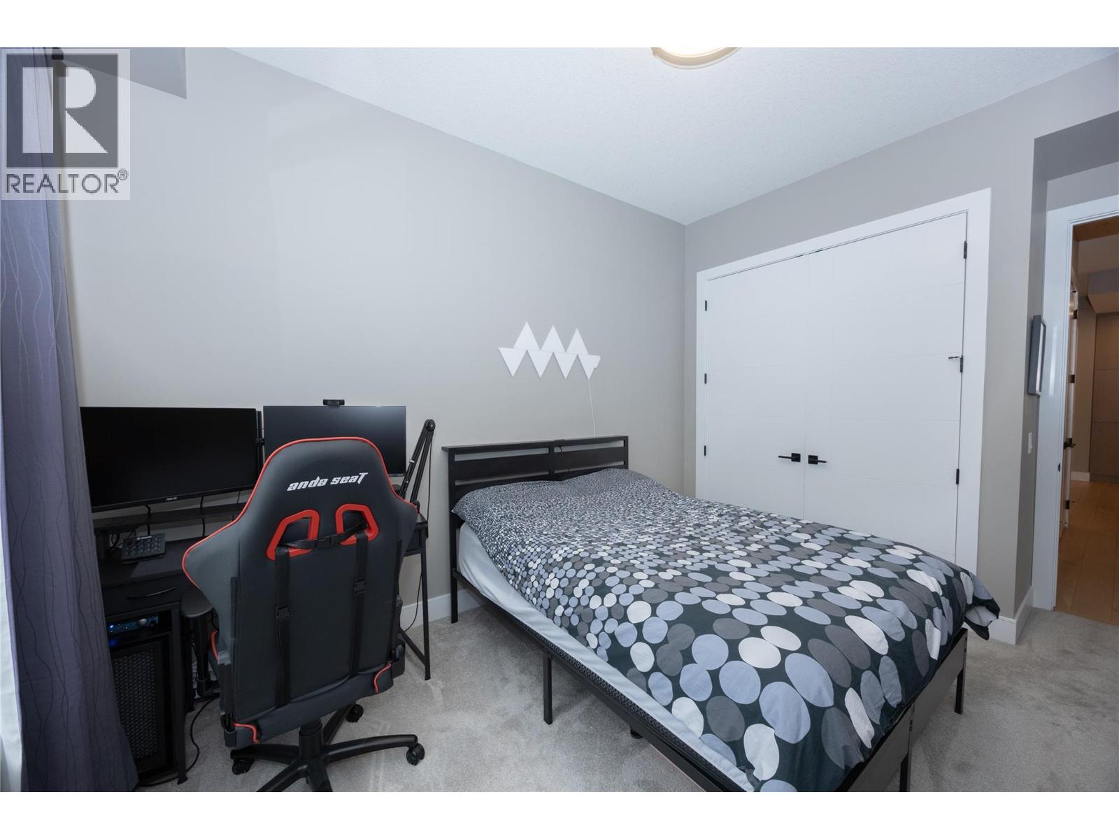 604 529 Truswell Road, Kelowna