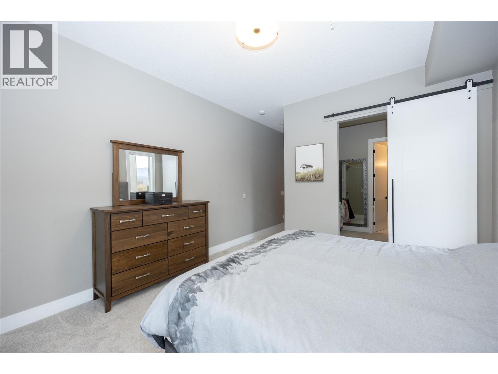 604 529 Truswell Road, Kelowna