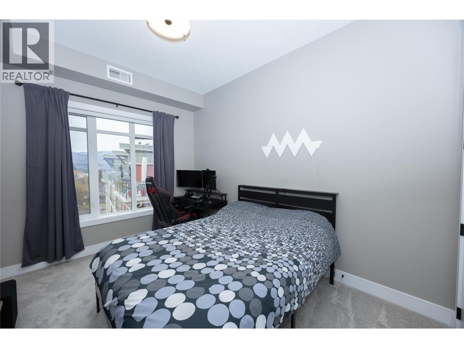 604 529 Truswell Road, Kelowna