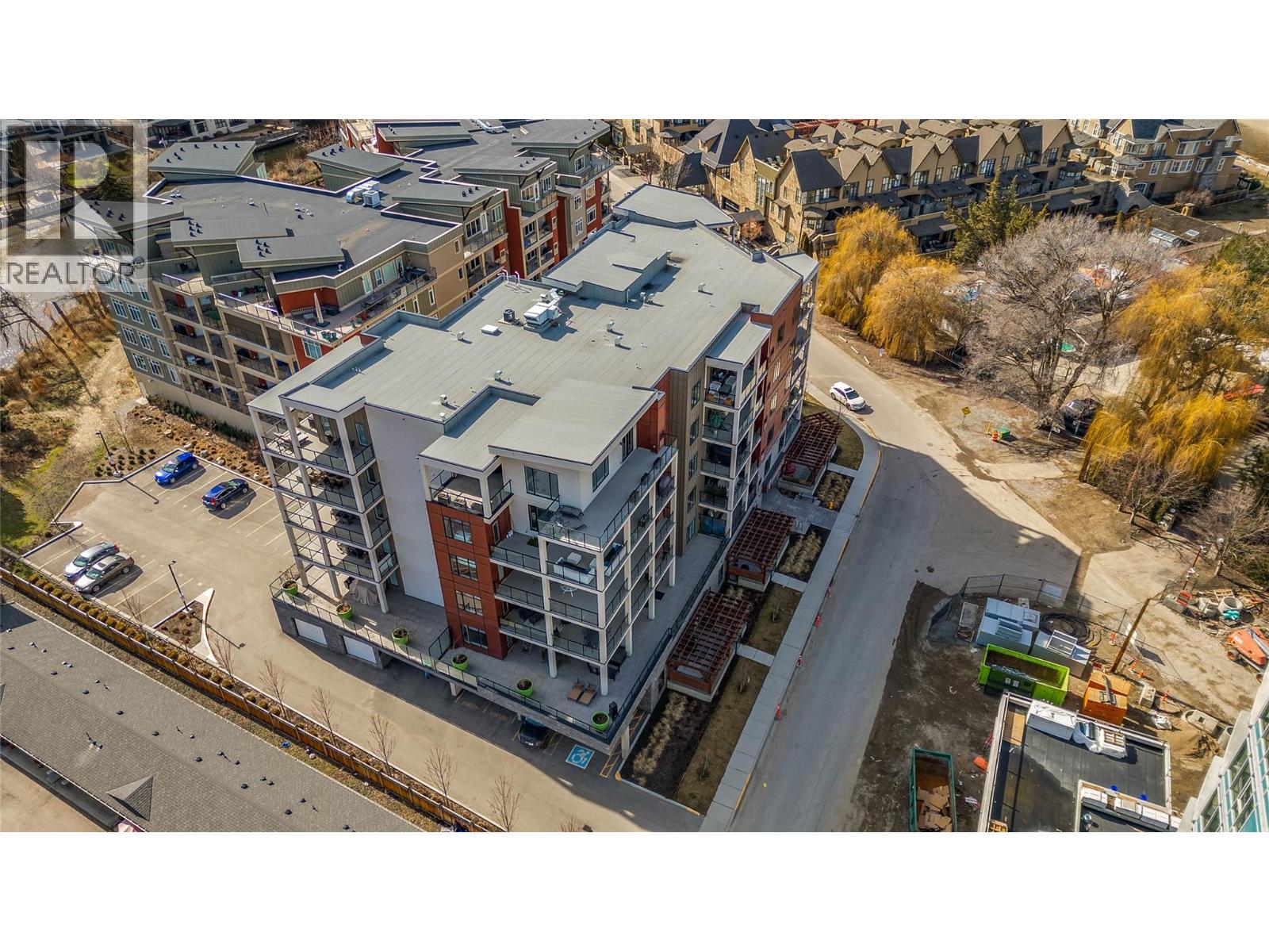 604 529 Truswell Road, Kelowna