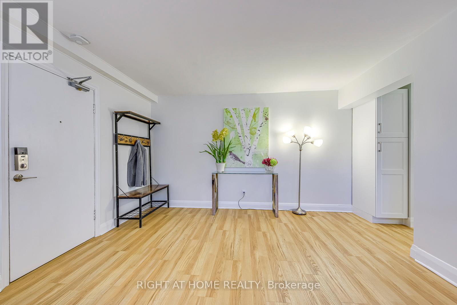 #1 288 REYNOLDS STREET - 6