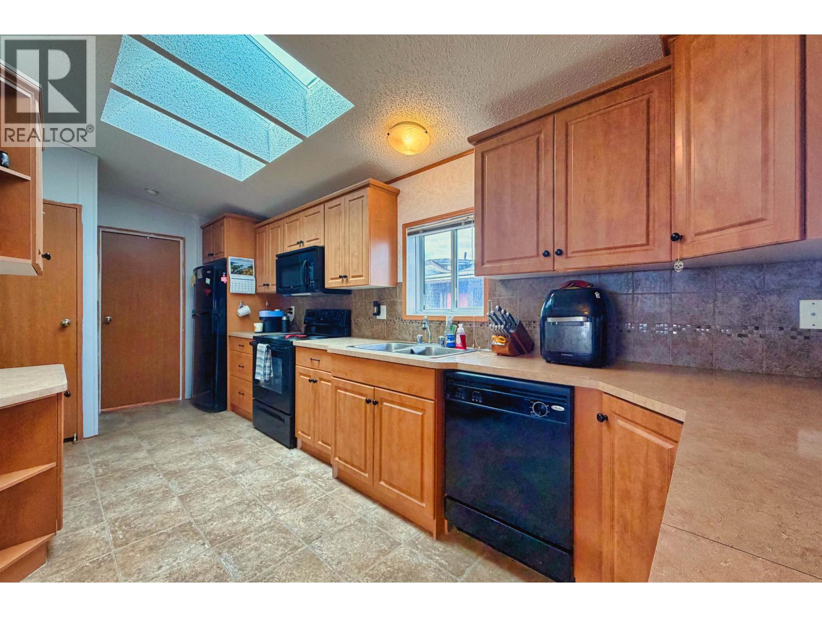 25 3001 N MACKENZIE AVENUE, Williams Lake