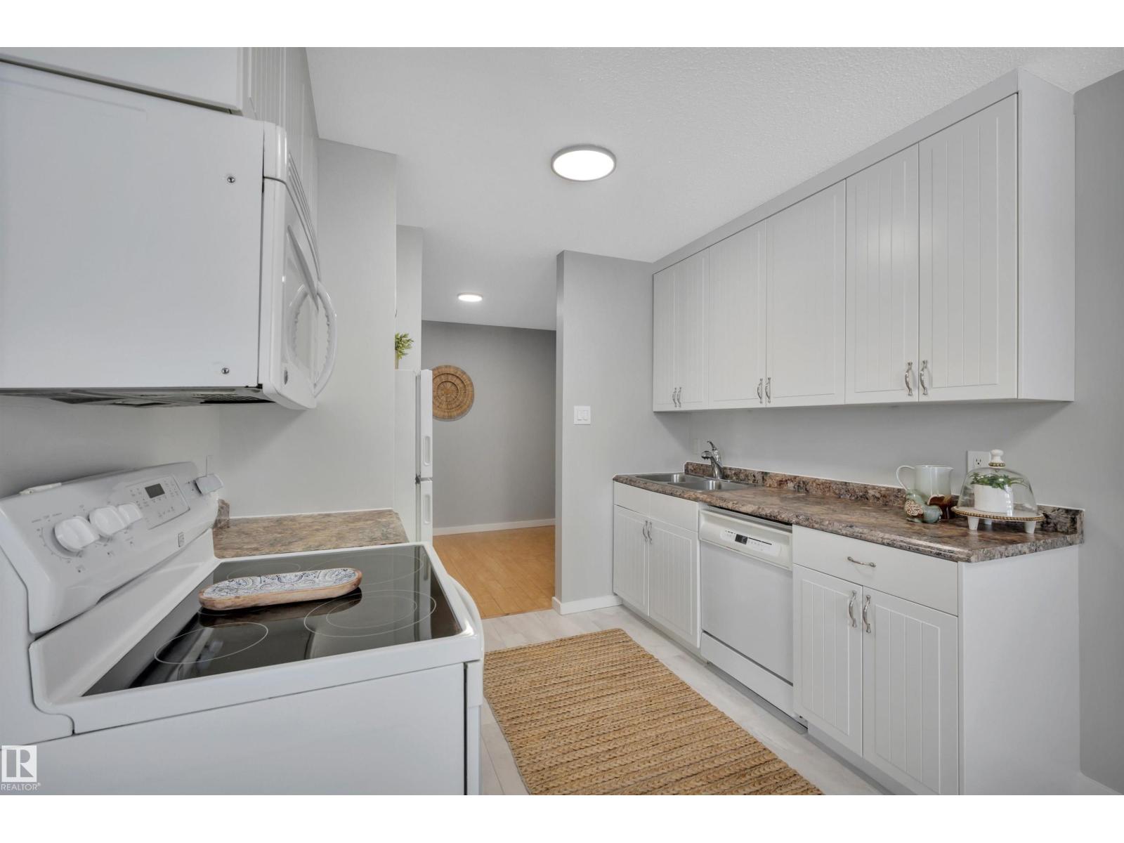 
          201 237 WOODVALE RD W NW
            <br/>
            <span>Edmonton</span>
            , 
            <span>AB</span>
             <span>T6L1E5</span>
         - Photo 5