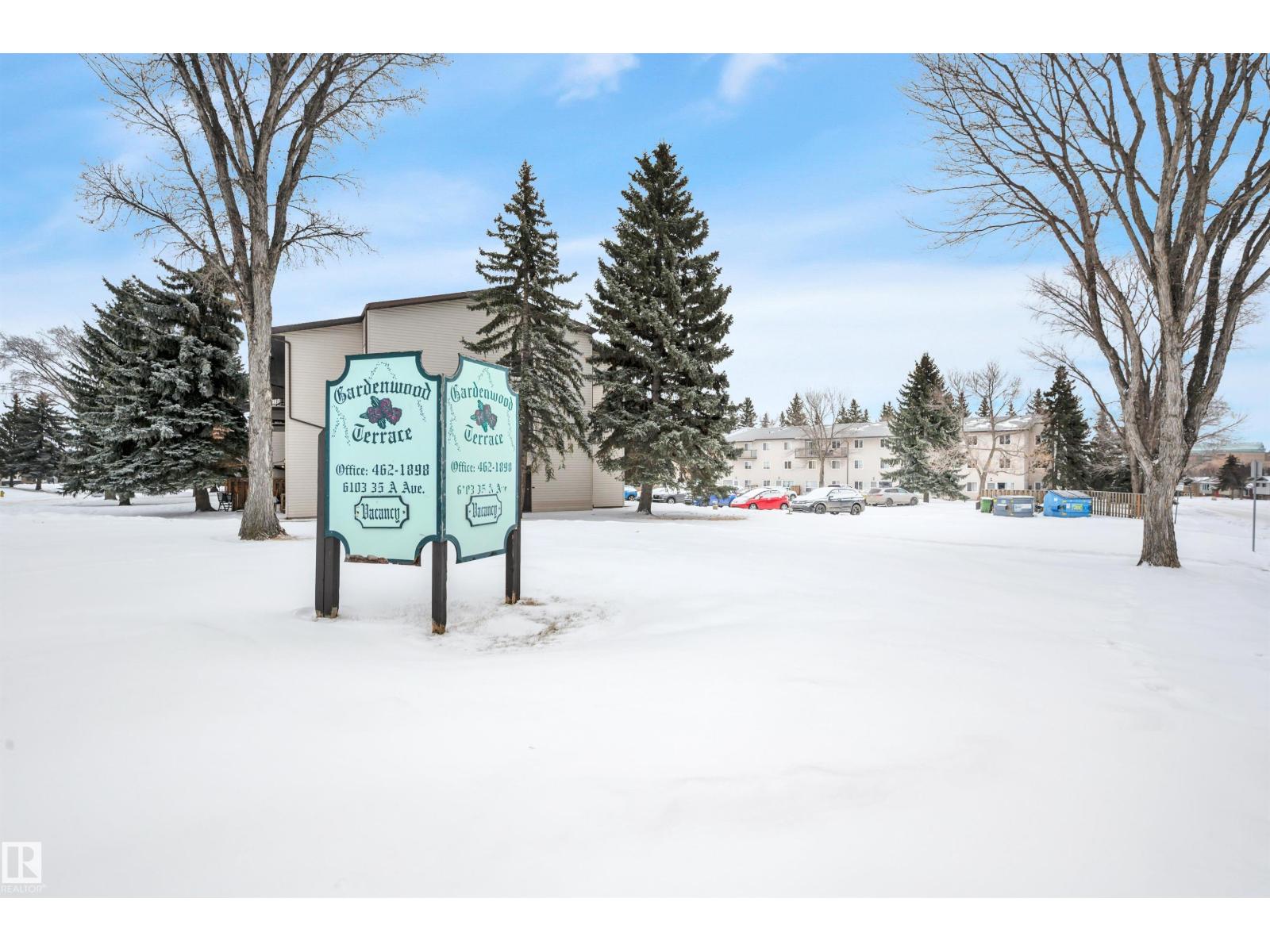 
          201 237 WOODVALE RD W NW
            <br/>
            <span>Edmonton</span>
            , 
            <span>AB</span>
             <span>T6L1E5</span>
         - Photo 24