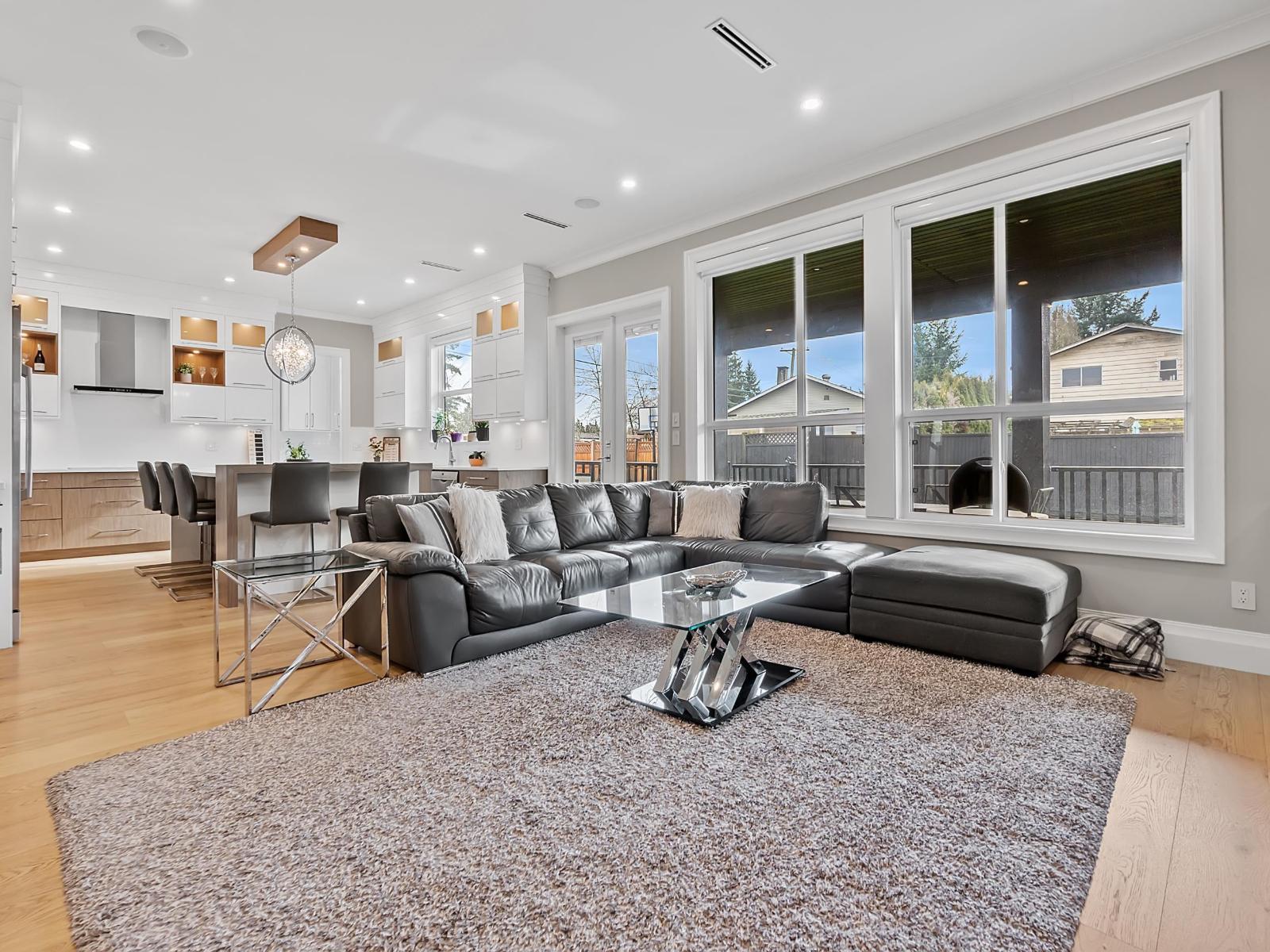 11586 84B Avenue, Delta