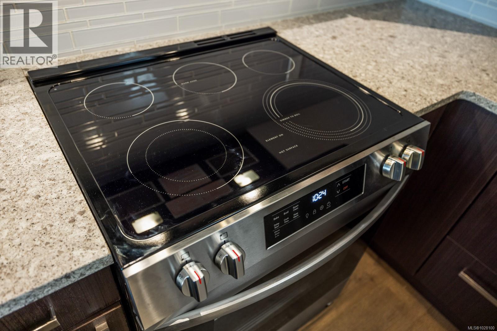 403 1900 Watkiss Way, View Royal