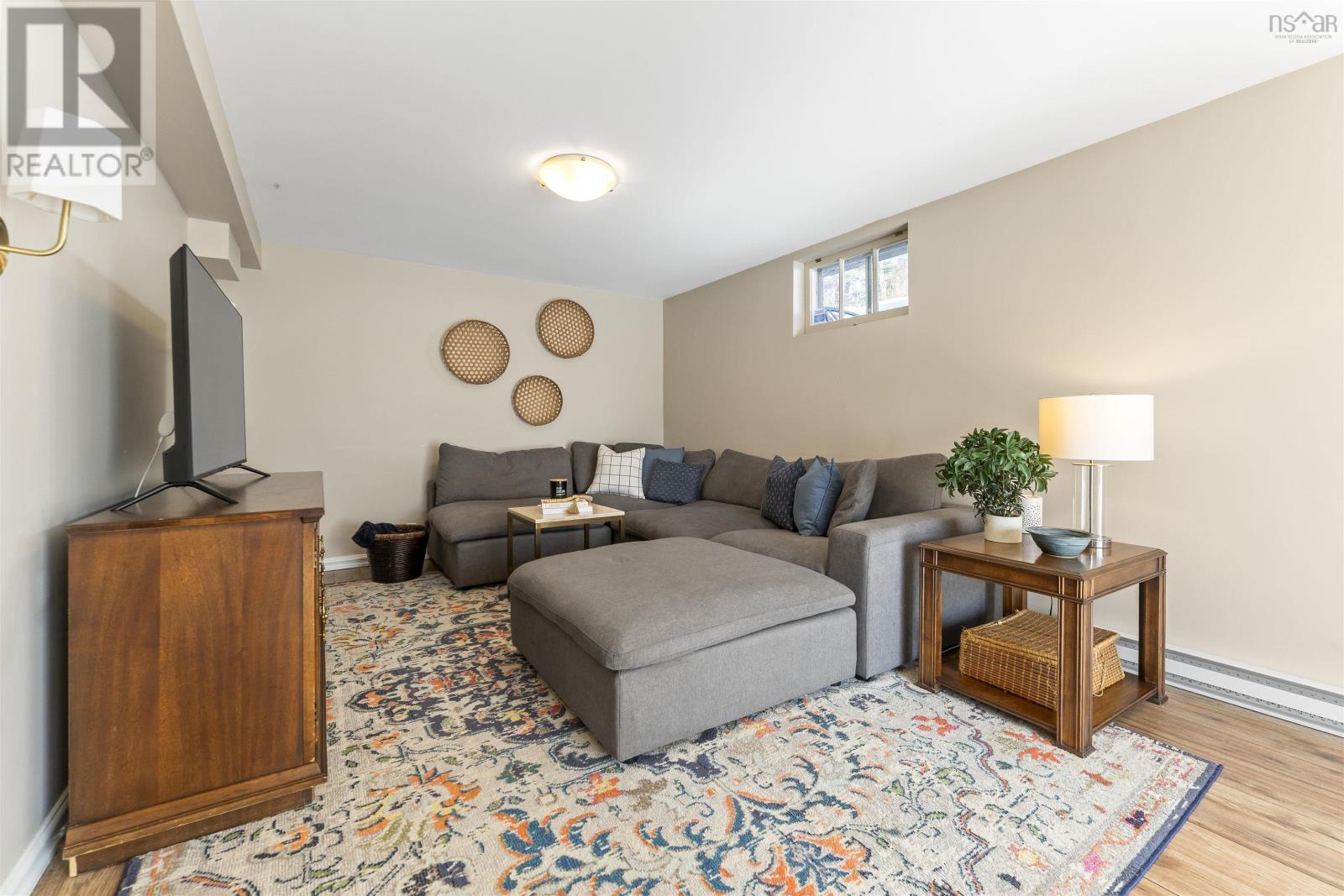 Property 47 of 49 of 61 Helene Avenue