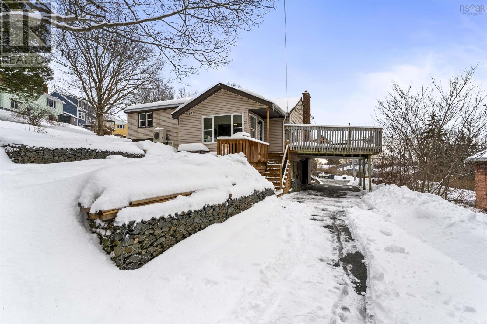 Property 6 of 49 of 61 Helene Avenue