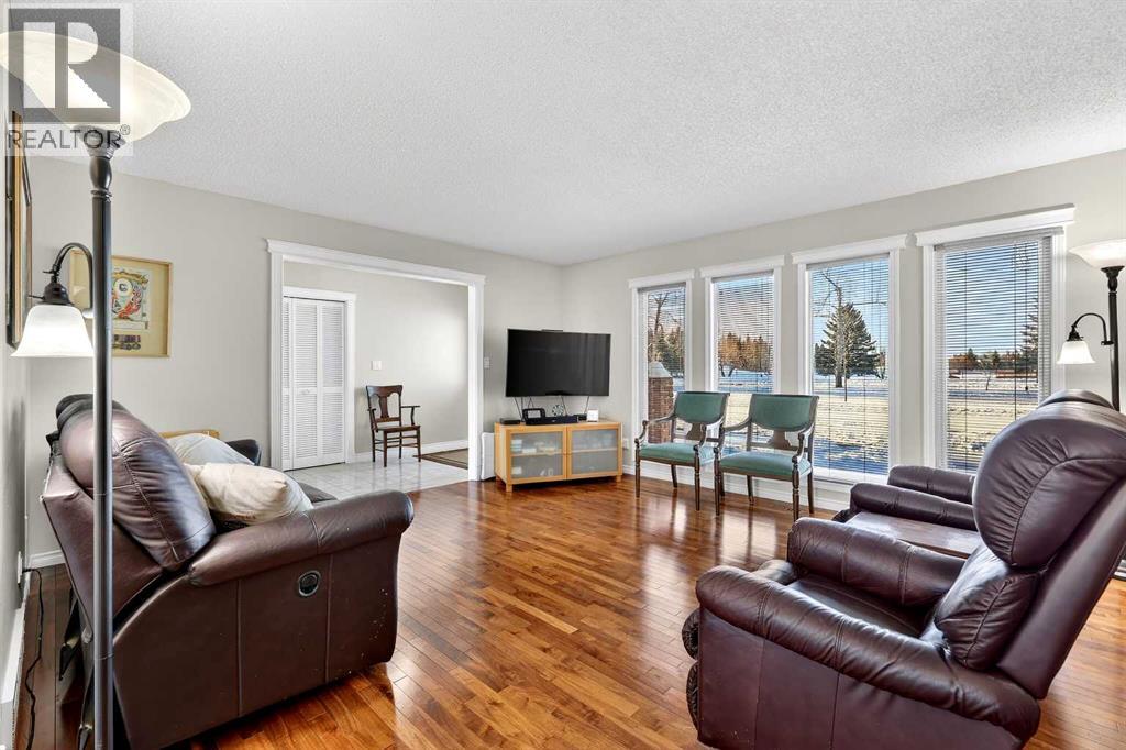 
          168 Midlake Boulevard Southeast
            <br/>
            <span>Calgary</span>
            , 
            <span>AB</span>
             <span>T2X1J1</span>
         - Photo 7