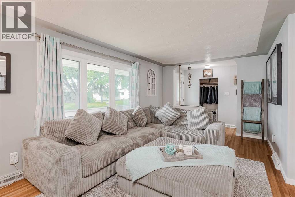 Single Family House Bungalow for Sale in   Street NE Mayland Heights Calgary 