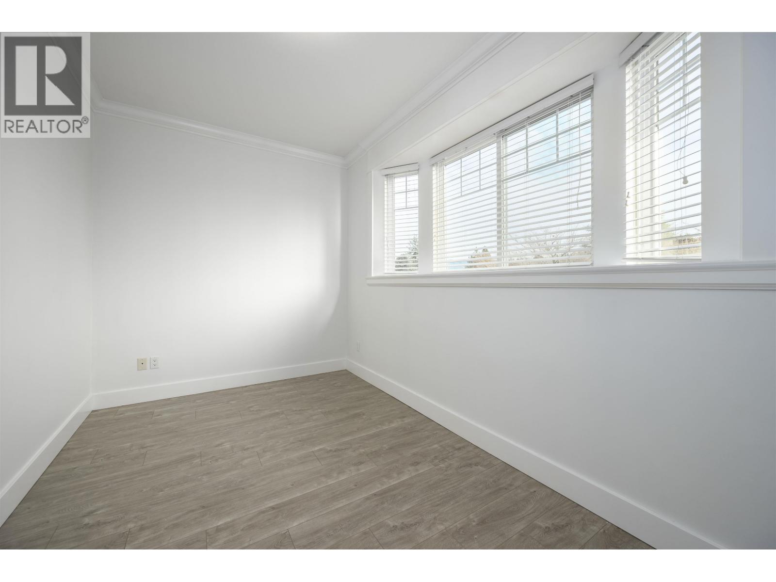 6806 DUNNEDIN STREET, Burnaby