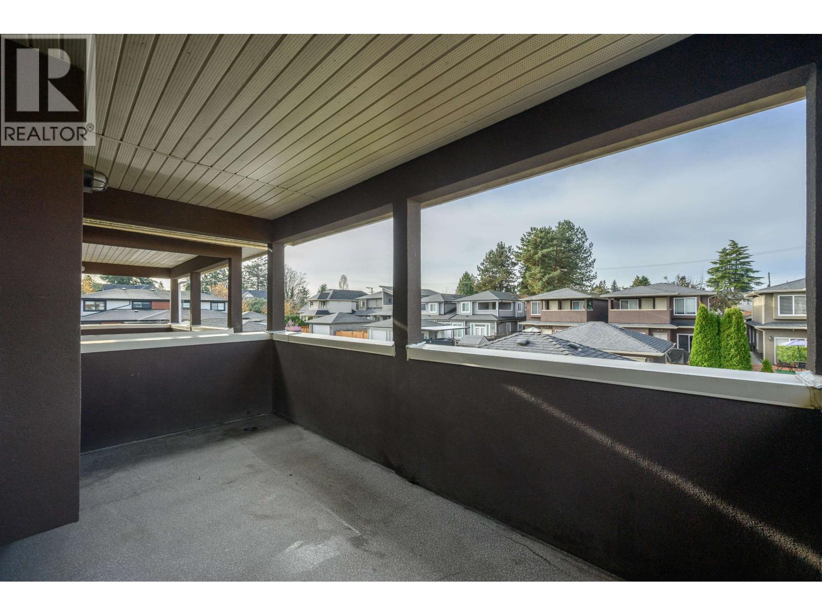 6806 DUNNEDIN STREET, Burnaby