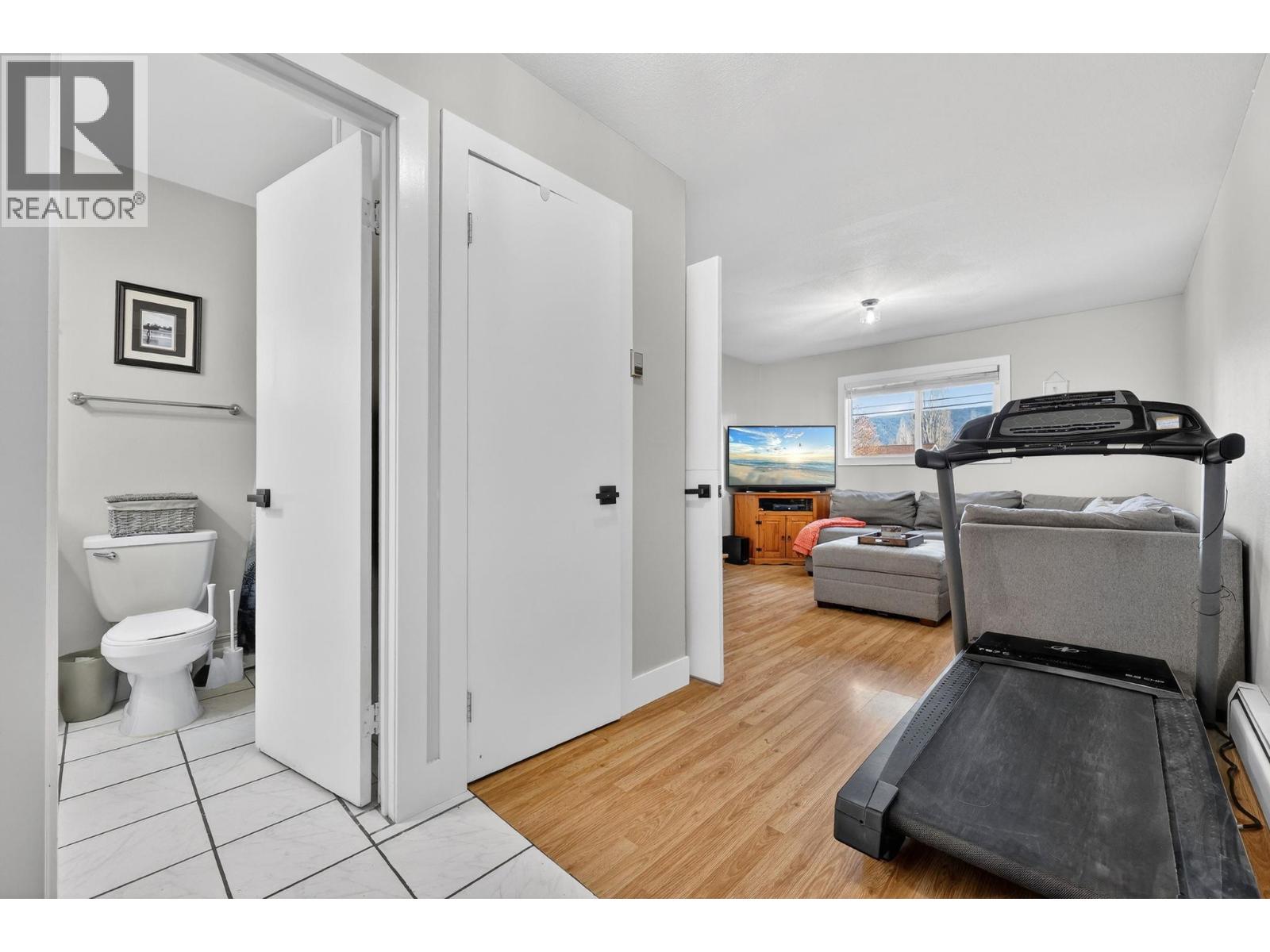 7312 Fintry Delta Road - 18