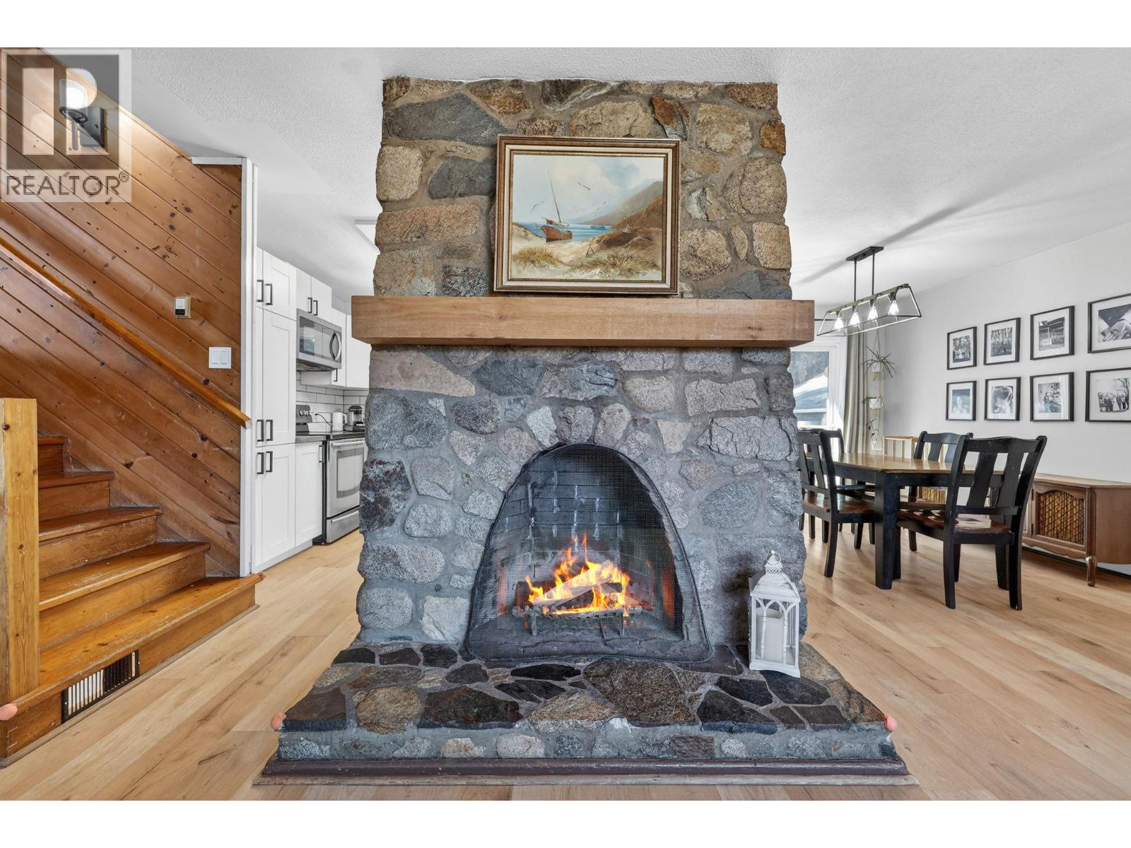 7312 Fintry Delta Road - 7