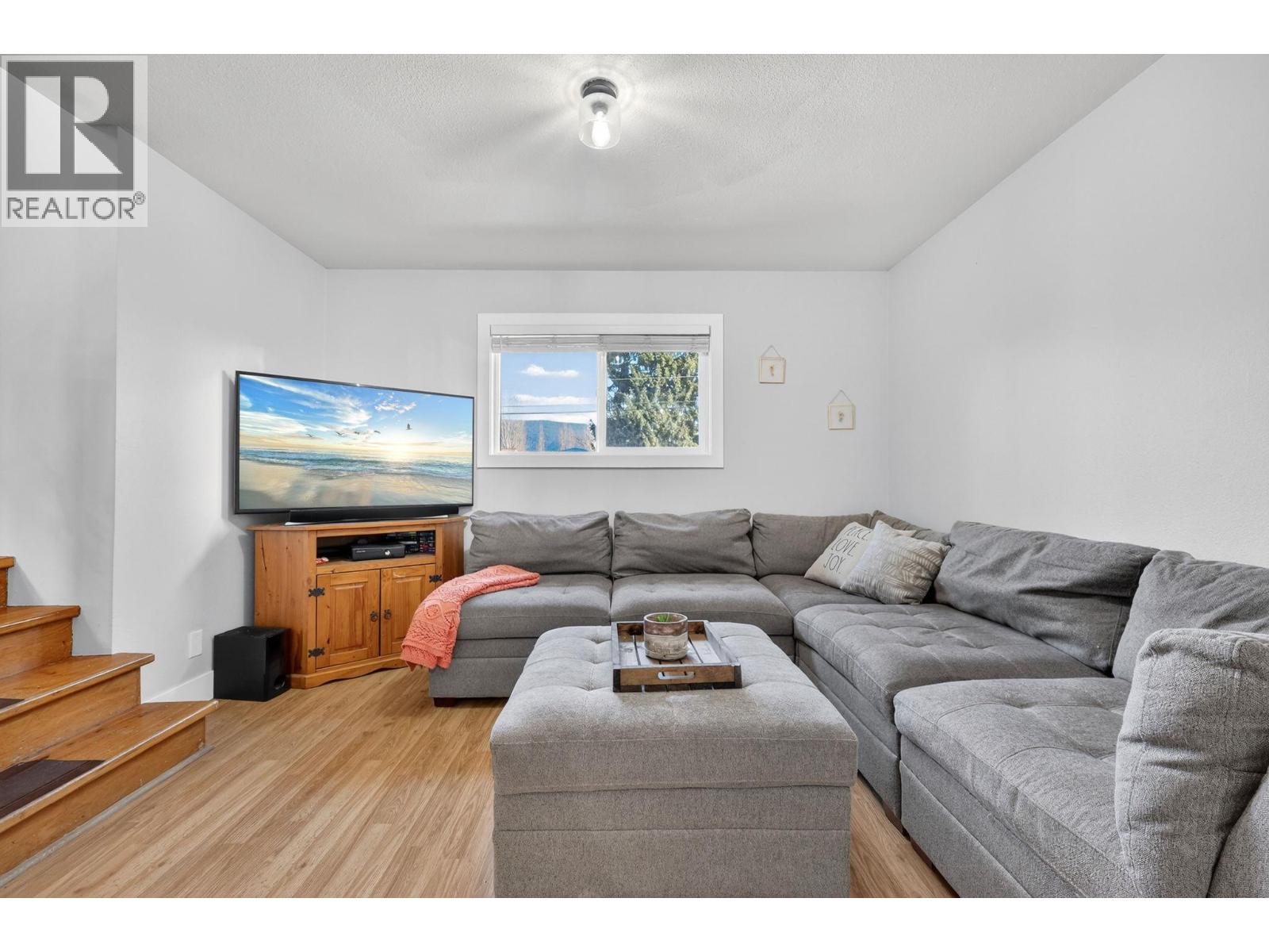 7312 Fintry Delta Road - 17