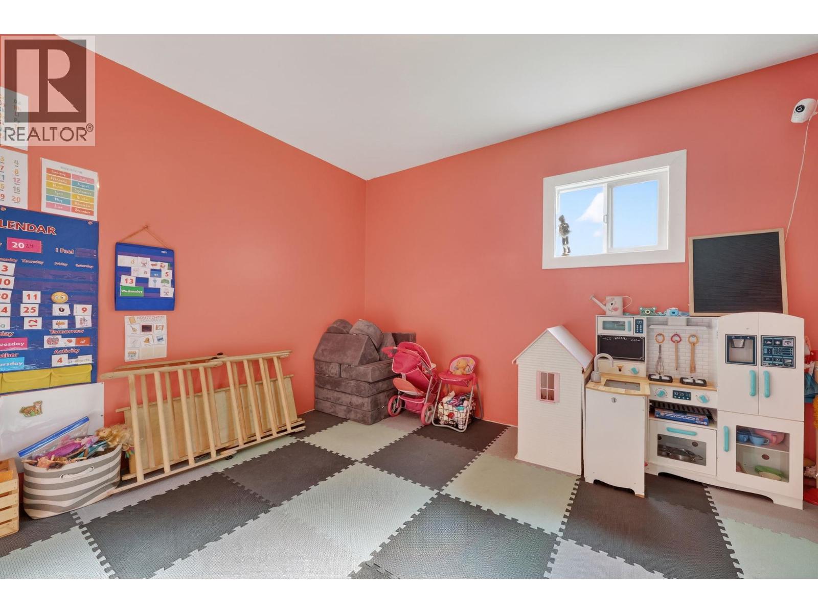 7312 Fintry Delta Road - 20