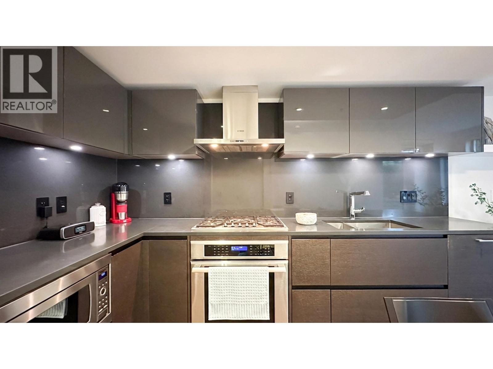 309 7128 ADERA STREET, Vancouver