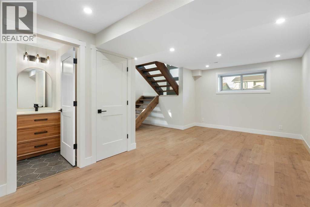 
          45 Alpine Crescent Southeast
            <br/>
            <span>Airdrie</span>
            , 
            <span>AB</span>
             <span>T4B1K9</span>
         - Photo 32