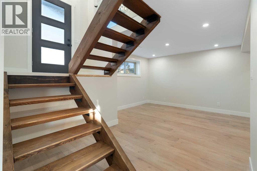 
          45 Alpine Crescent Southeast
            <br/>
            <span>Airdrie</span>
            , 
            <span>AB</span>
             <span>T4B1K9</span>
         - Photo 27