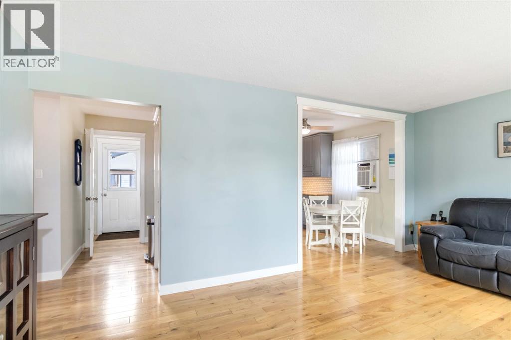 129 Ermine Crescent, Fort McMurray