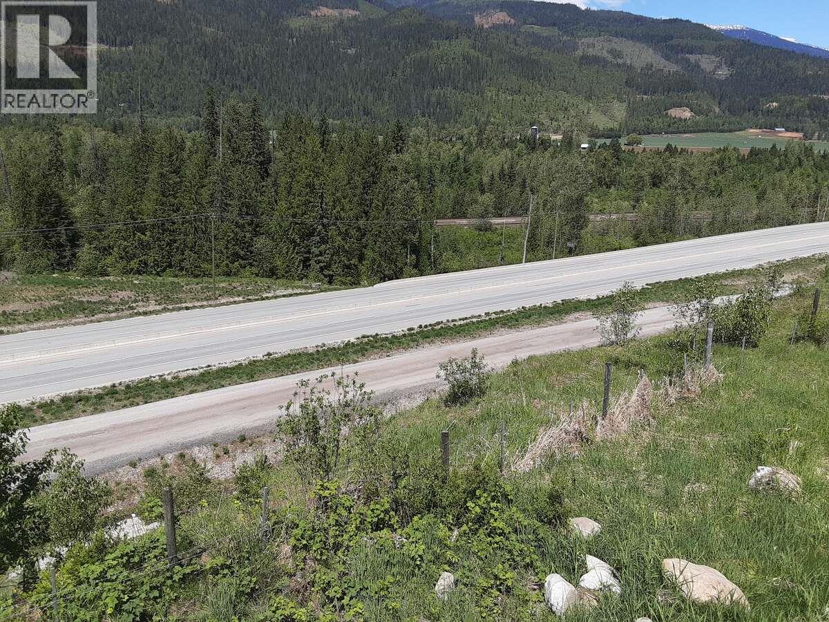  4335 Sederberg Road, Malakwa