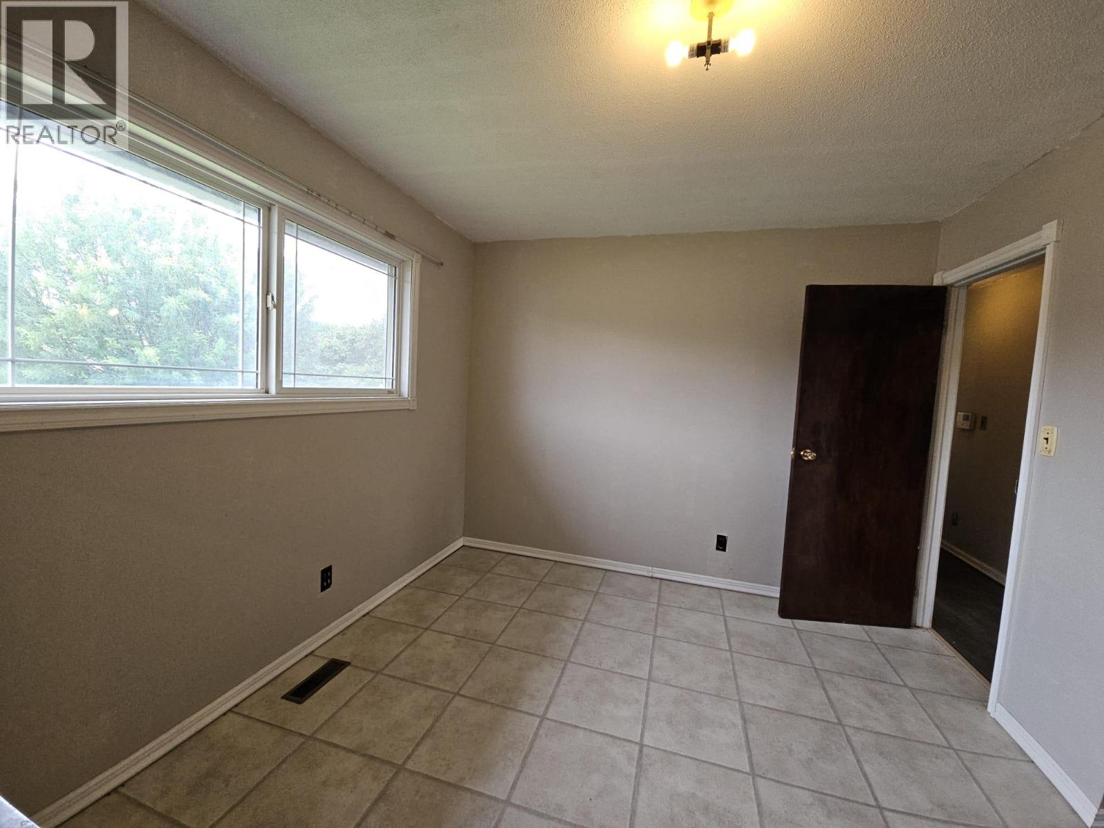 4756 Wabi Crescent, Chetwynd