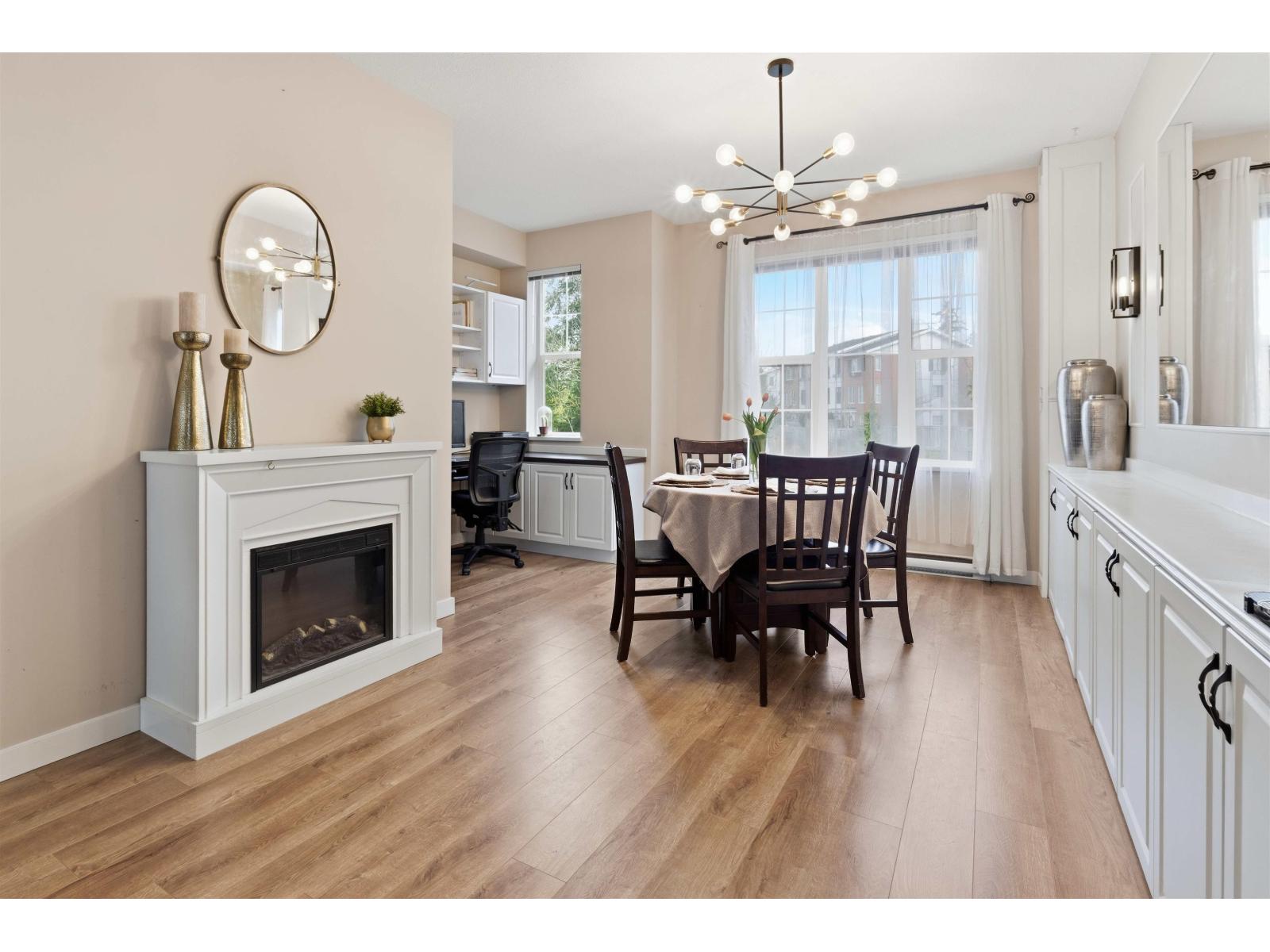 #34-8385 DELSOM Way, Delta