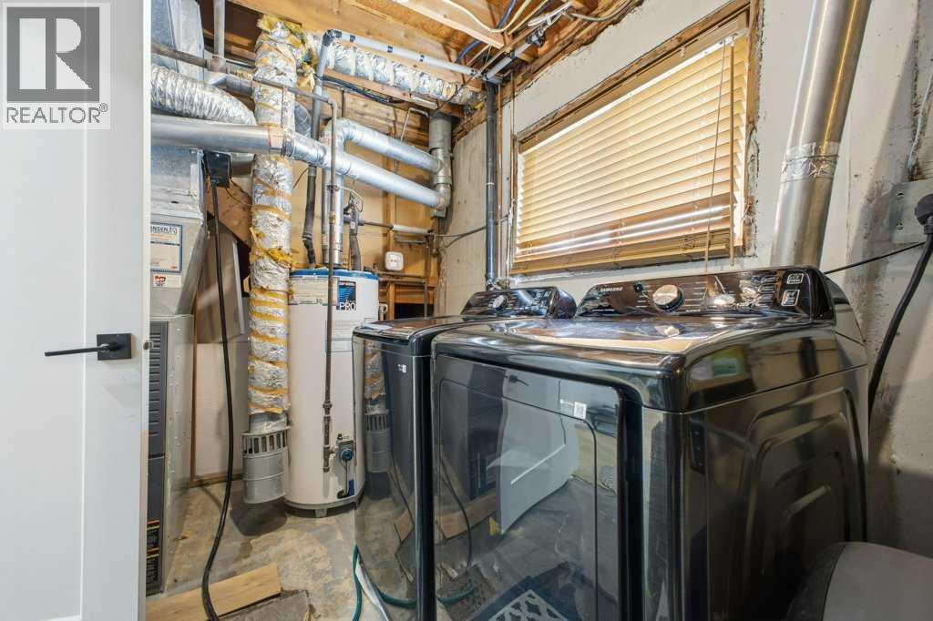 Single Family House Bi-level for Sale in    Avenue SE Ogden Calgary 