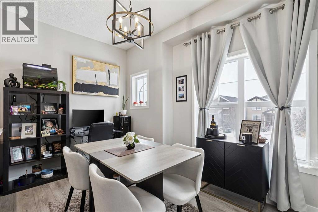 250 Fireside View, Cochrane