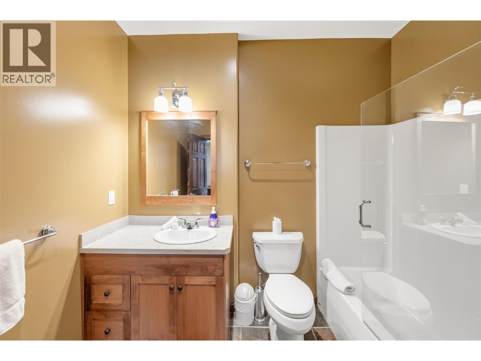 #31 360 STRAYHORSE ROAD - 46