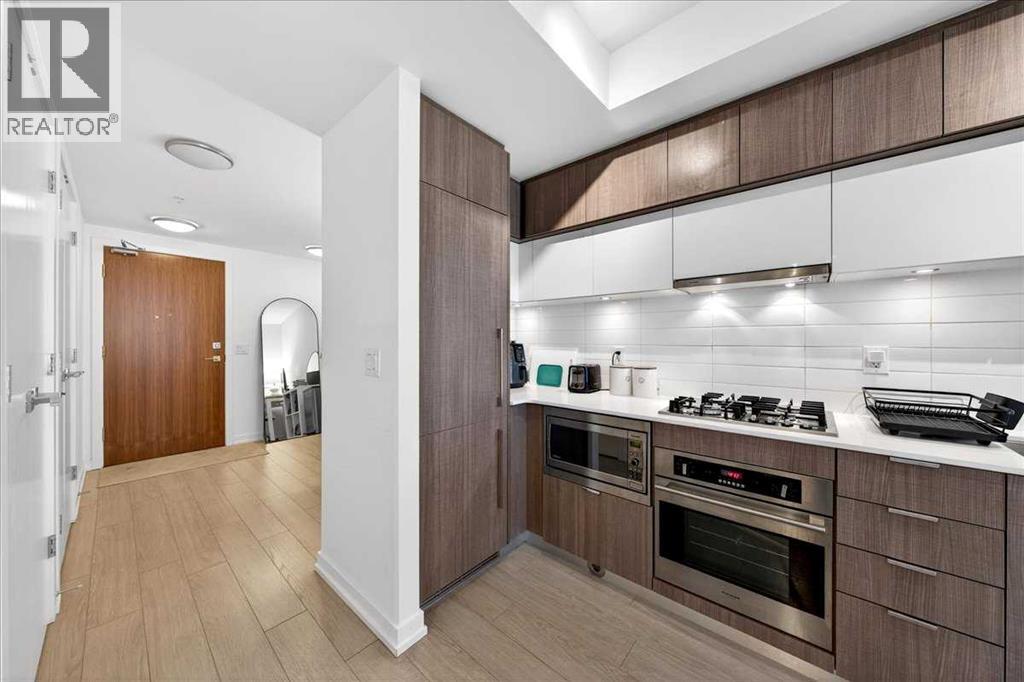 Single Family House for Sale in   Waterfront Mews SW Chinatown Calgary 