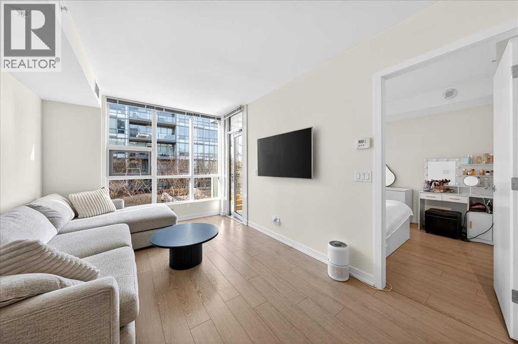 Single Family House for Sale in   Waterfront Mews SW Chinatown Calgary 