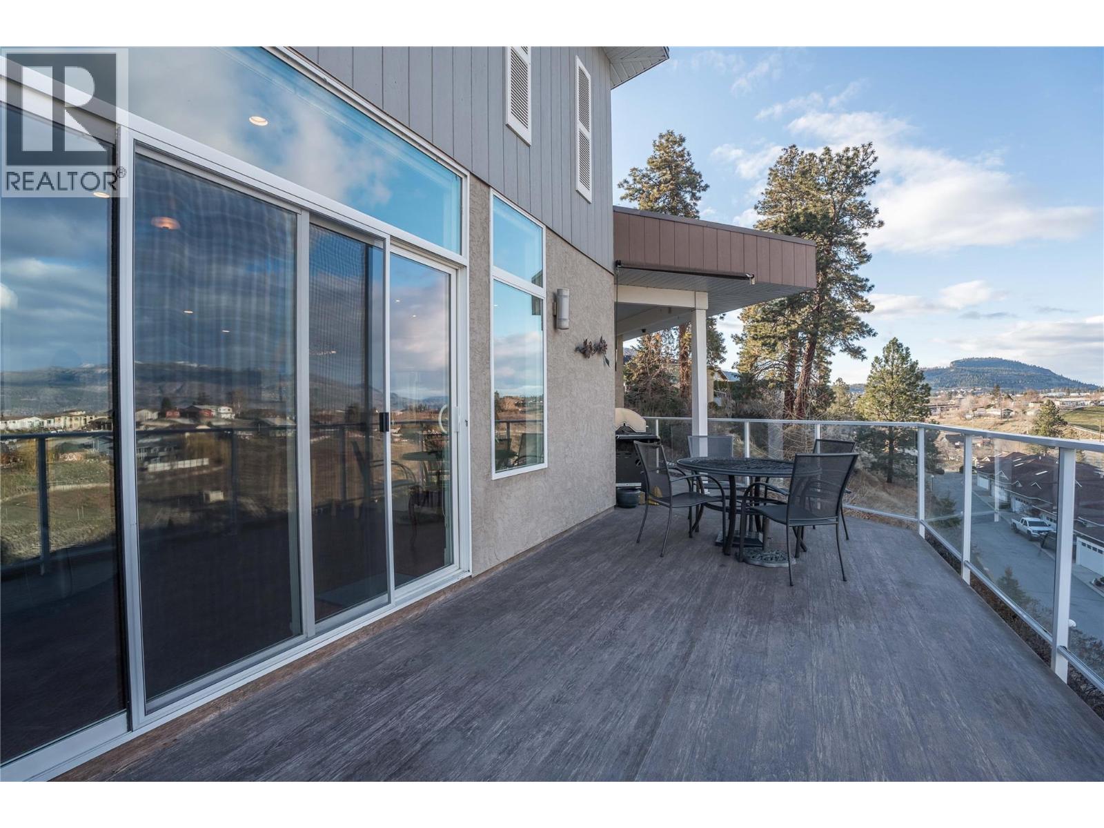 7118 Hespeler Road, Summerland