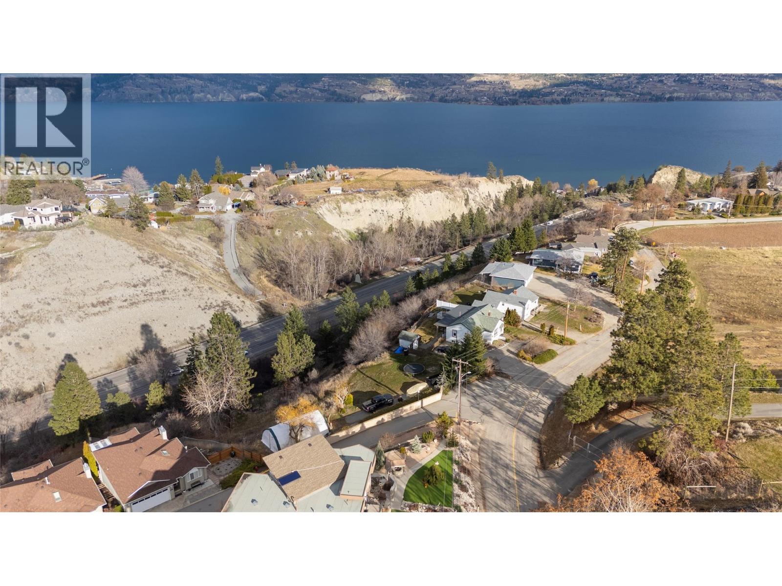 7118 Hespeler Road, Summerland