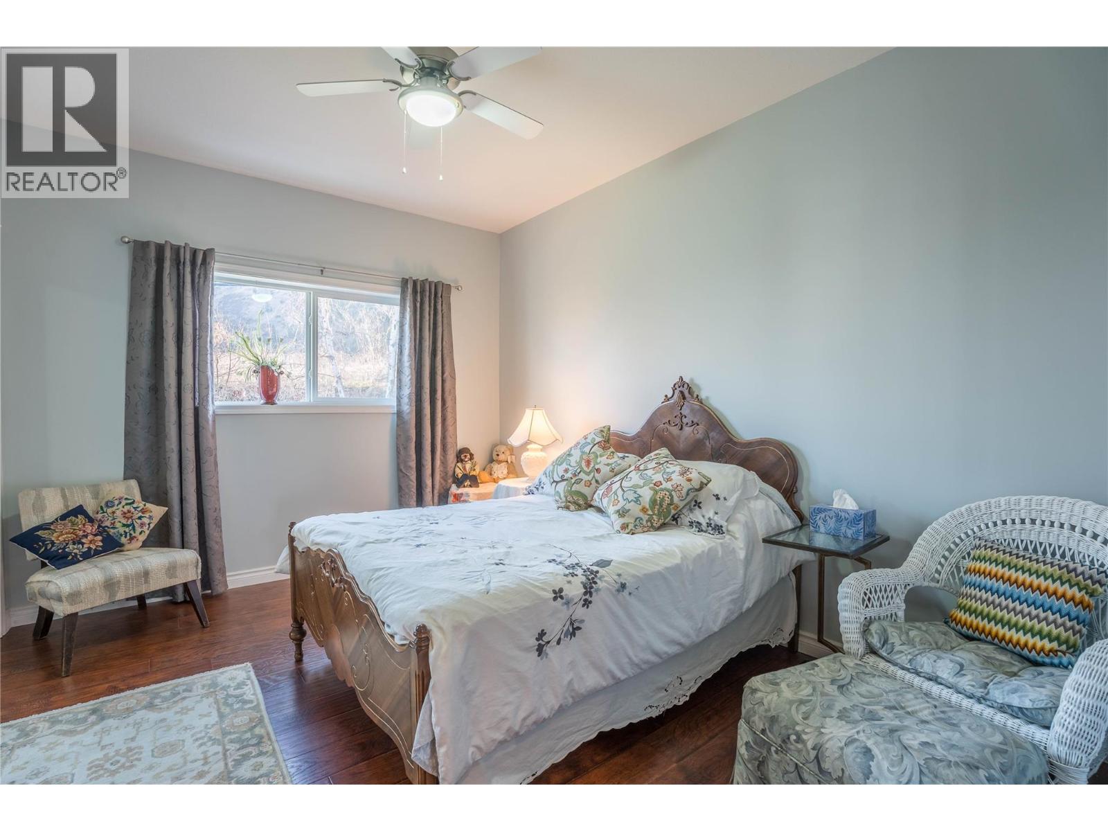 7118 Hespeler Road, Summerland