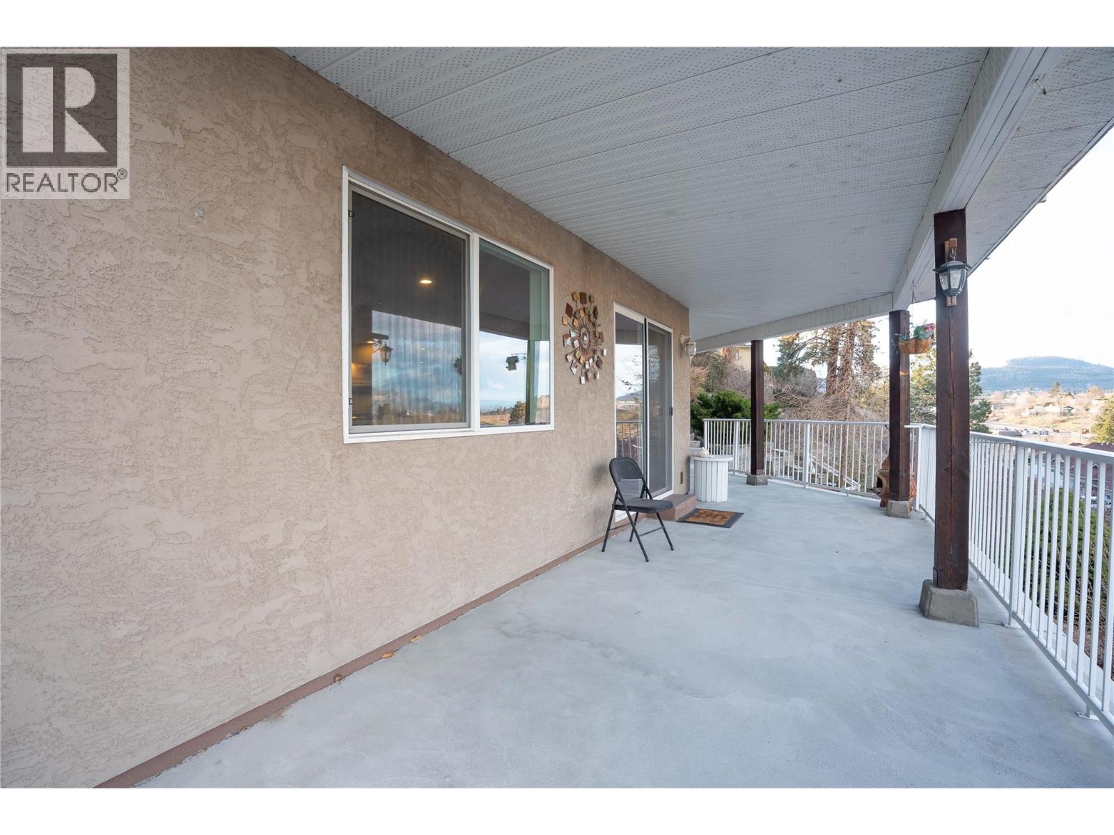 7118 Hespeler Road, Summerland