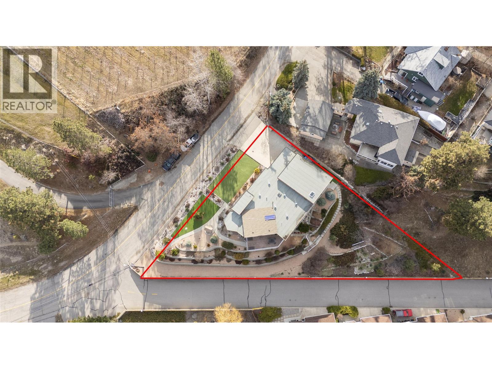 7118 Hespeler Road, Summerland