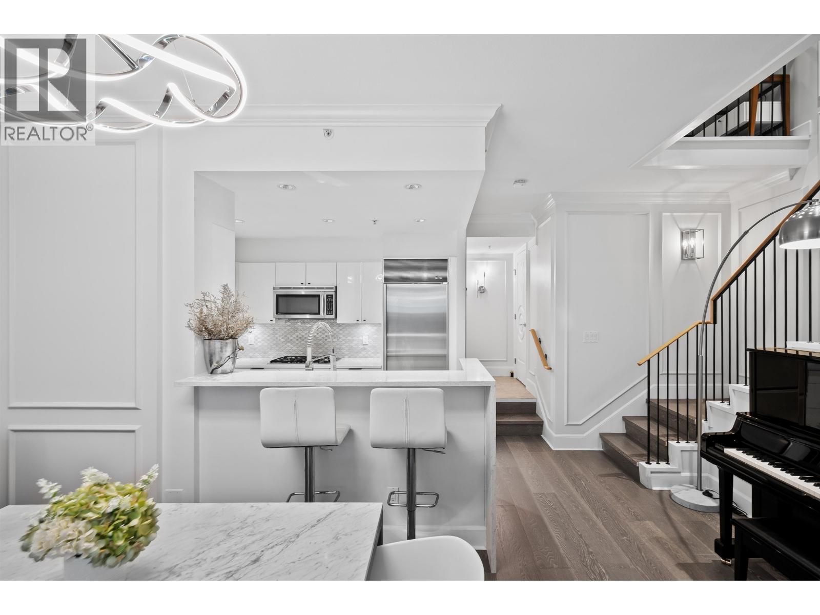 493 BROUGHTON STREET, Vancouver