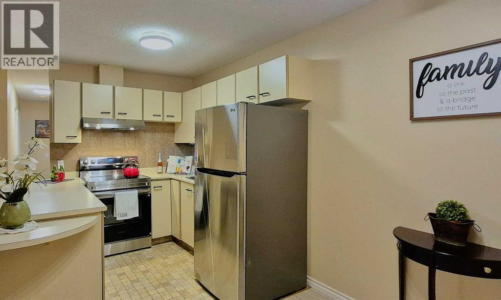 Single Family House for Sale in   EDENWOLD Heights NW Edgemont Calgary 