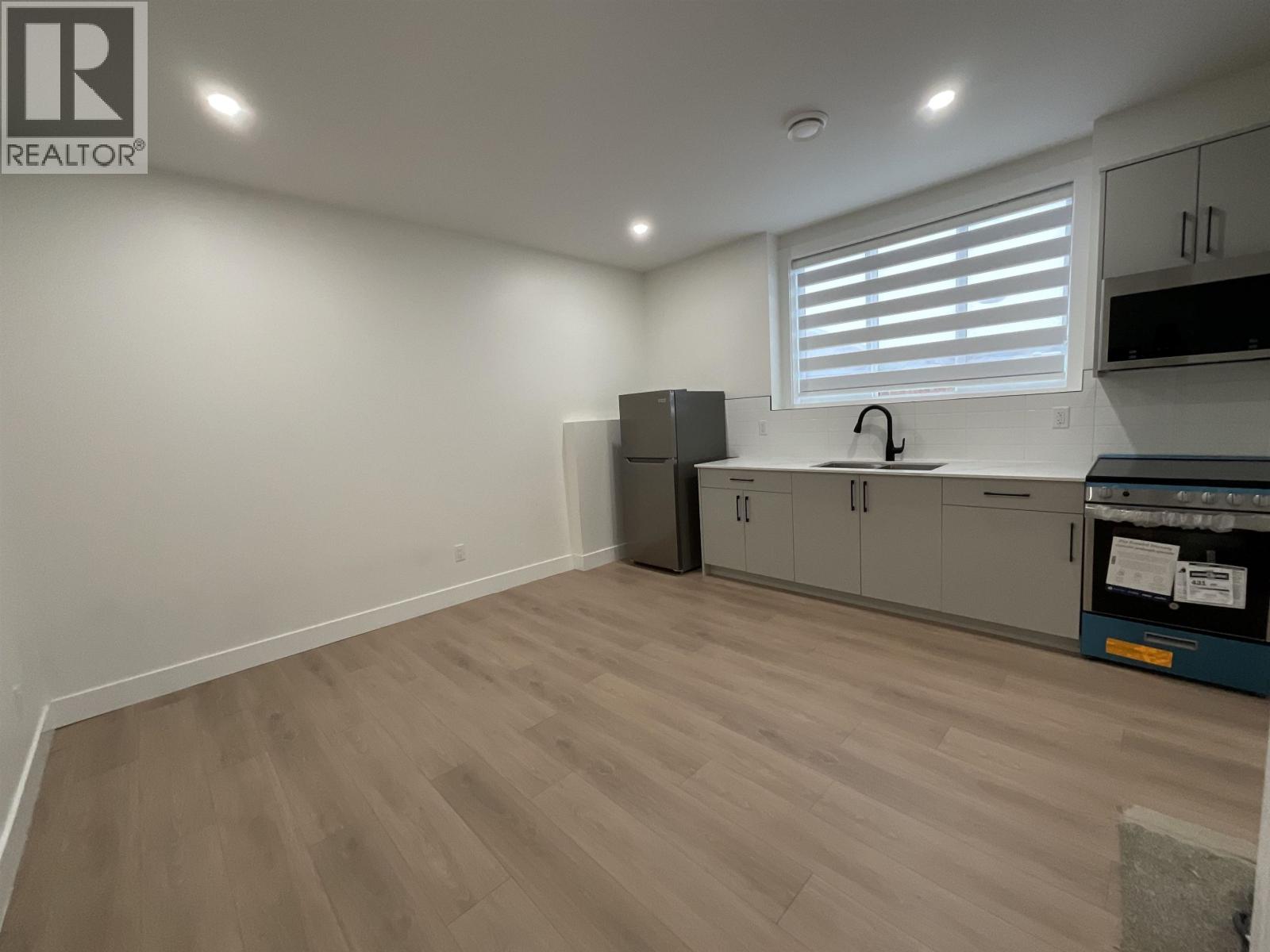 1302 2395 ROWE STREET, Prince George