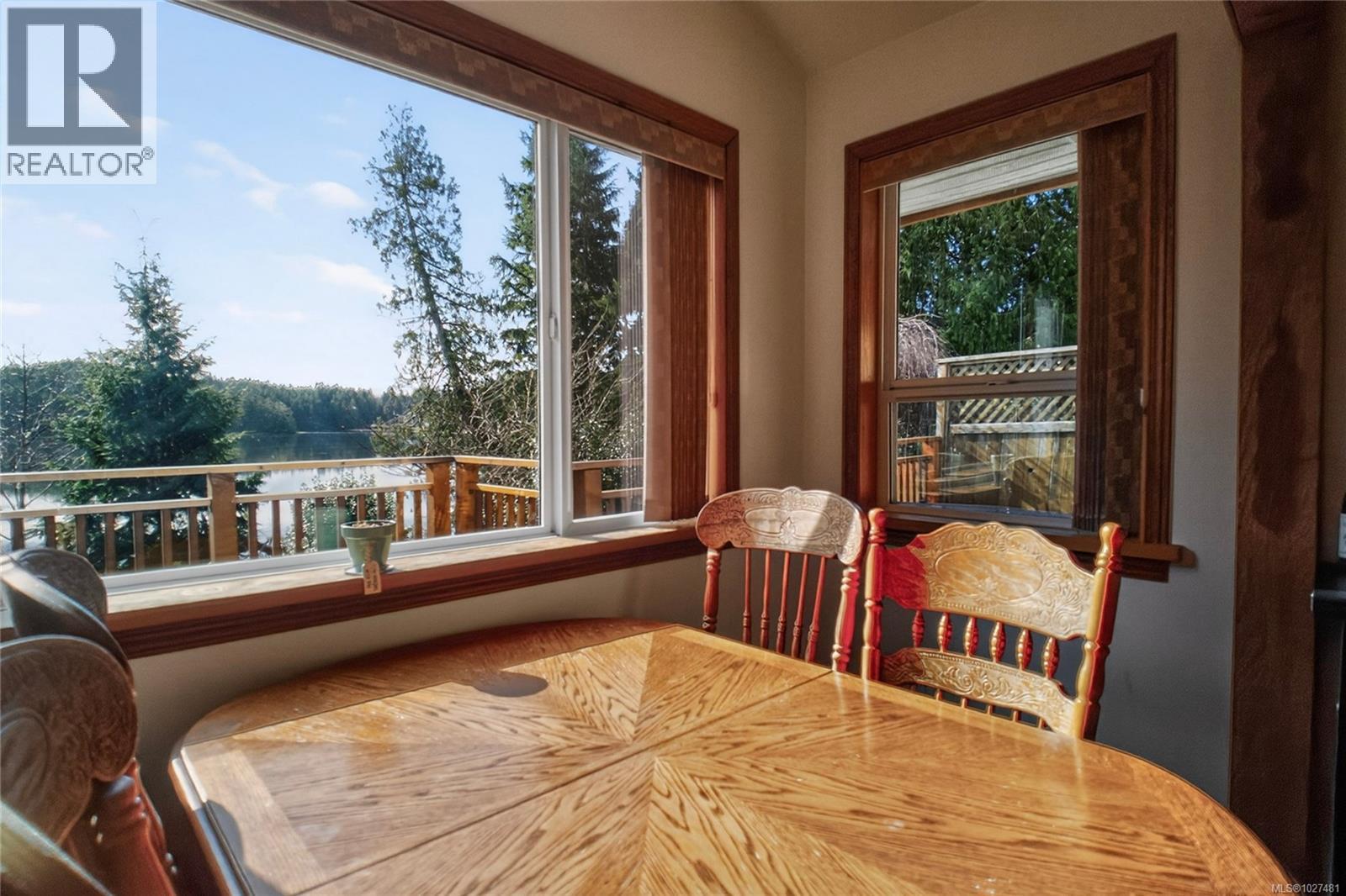 212 Albion Cres, Ucluelet