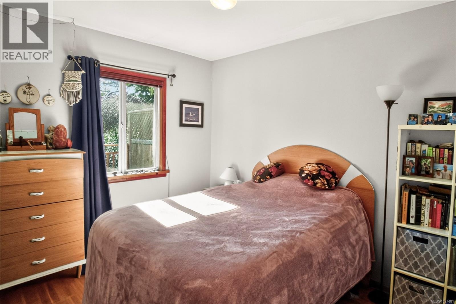 212 Albion Cres, Ucluelet