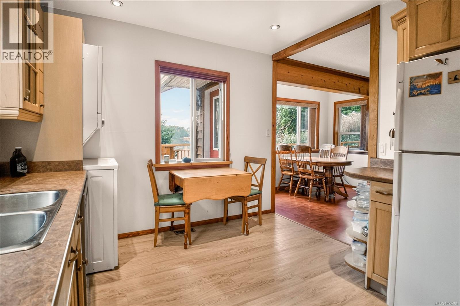 212 Albion Cres, Ucluelet